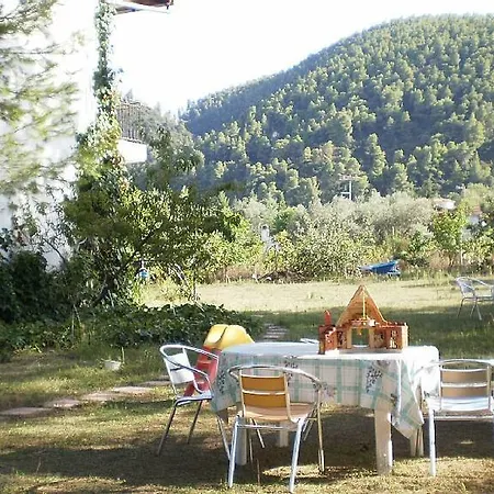 Pefka & Apartment Vourvourou